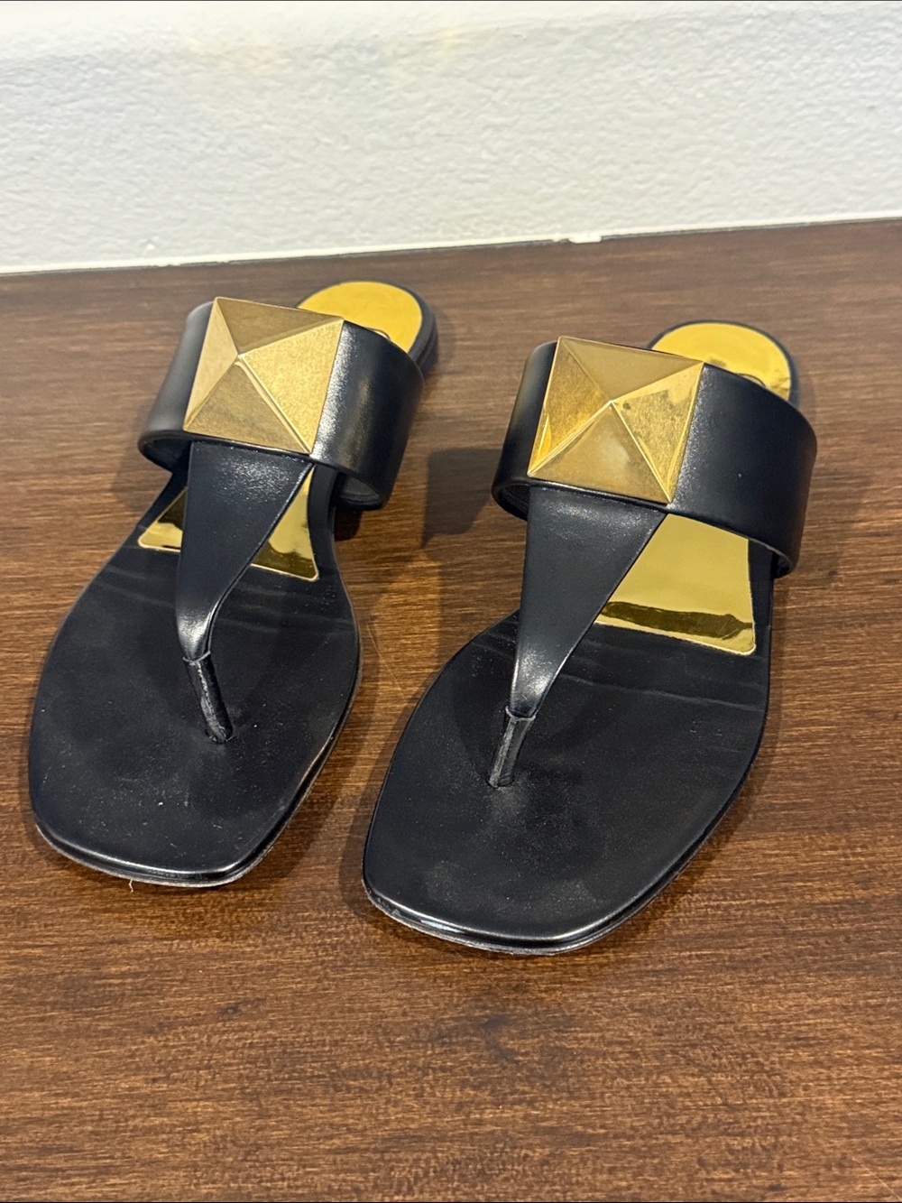 Valentino Black Leather Thong Sandals with Gold Pyramid Stud